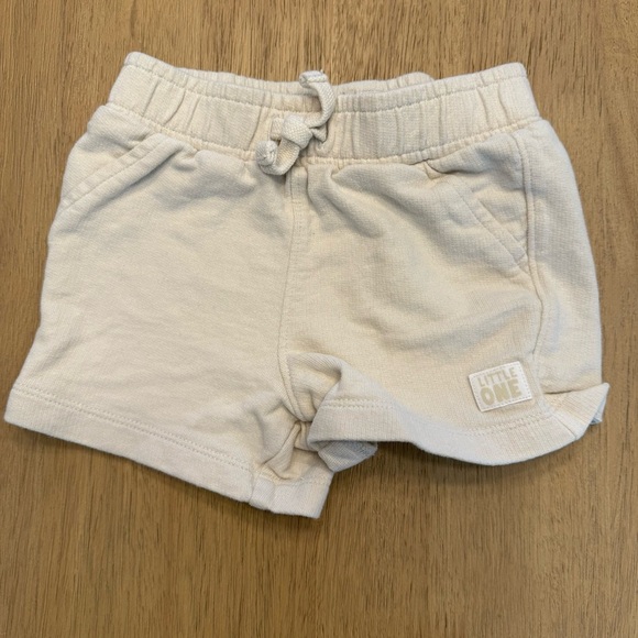 Carter's Adorable 8 piece summer bundle - Picture 4 of 12